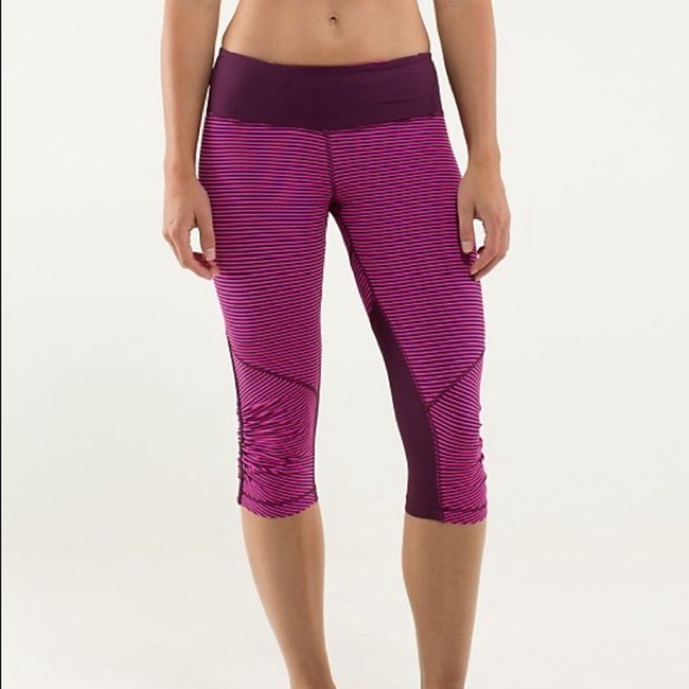 Lululemon run for your life crops, deep pink sz 6