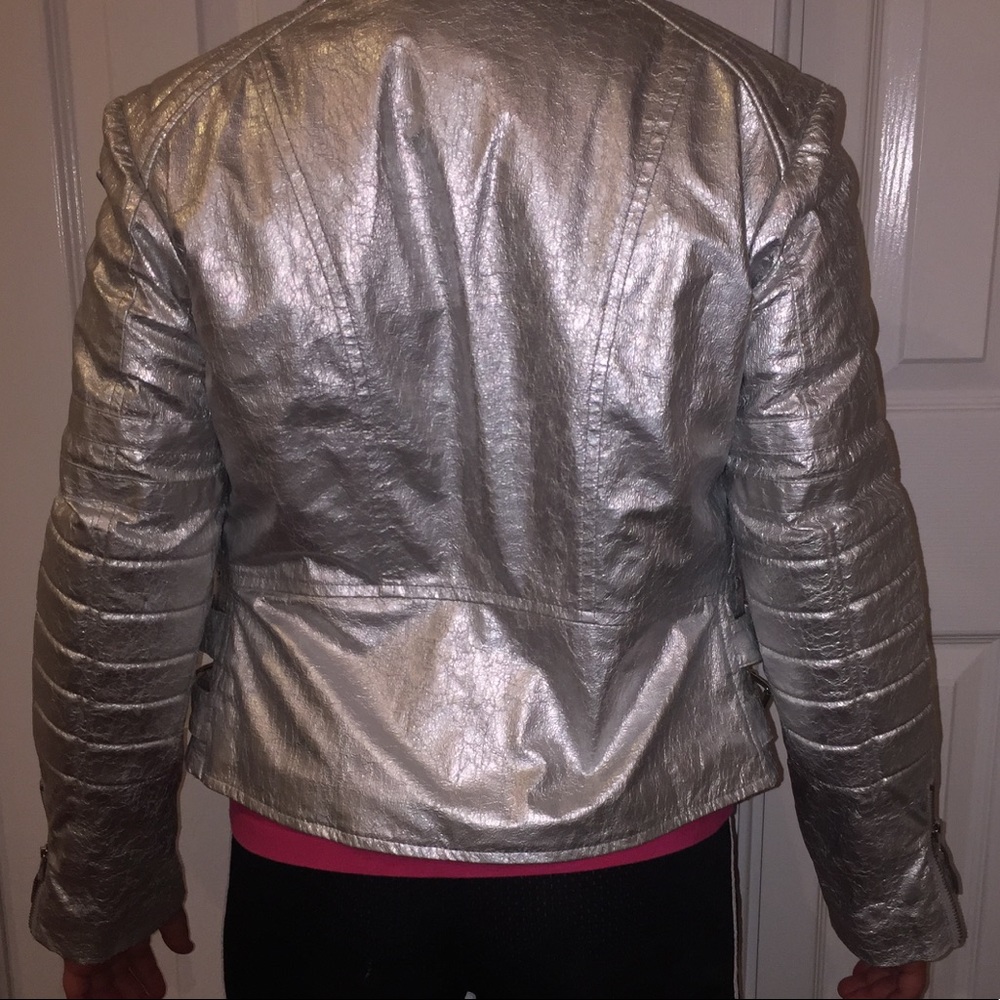 Silver jacket - Picture 2 of 3