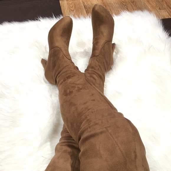 RESTOCK 🍂tan over the knee boots 🍂 - Picture 5 of 6
