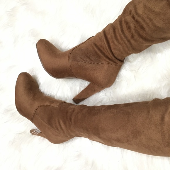 RESTOCK 🍂tan over the knee boots 🍂 - Picture 6 of 6