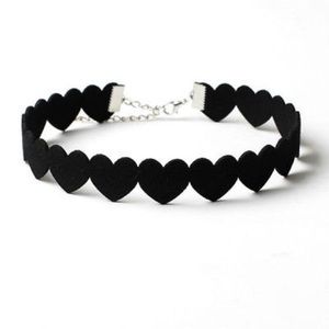 Heart choker