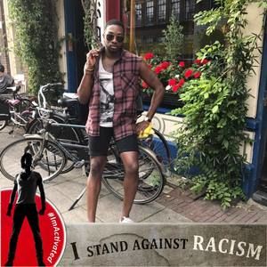 Meet your Posher, Lawrence