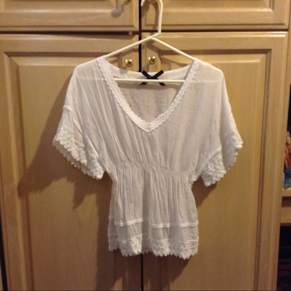 White V Neck blouse