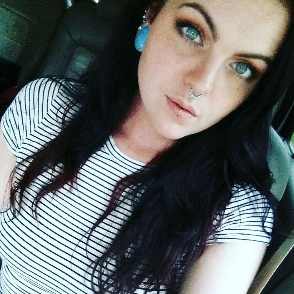 Meet your Posher, Amber