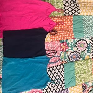 3 Tank tops