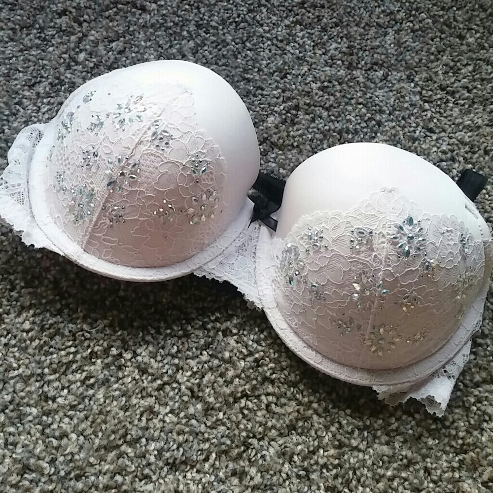 Victoria's Secret Dream Angels Balconet Bra