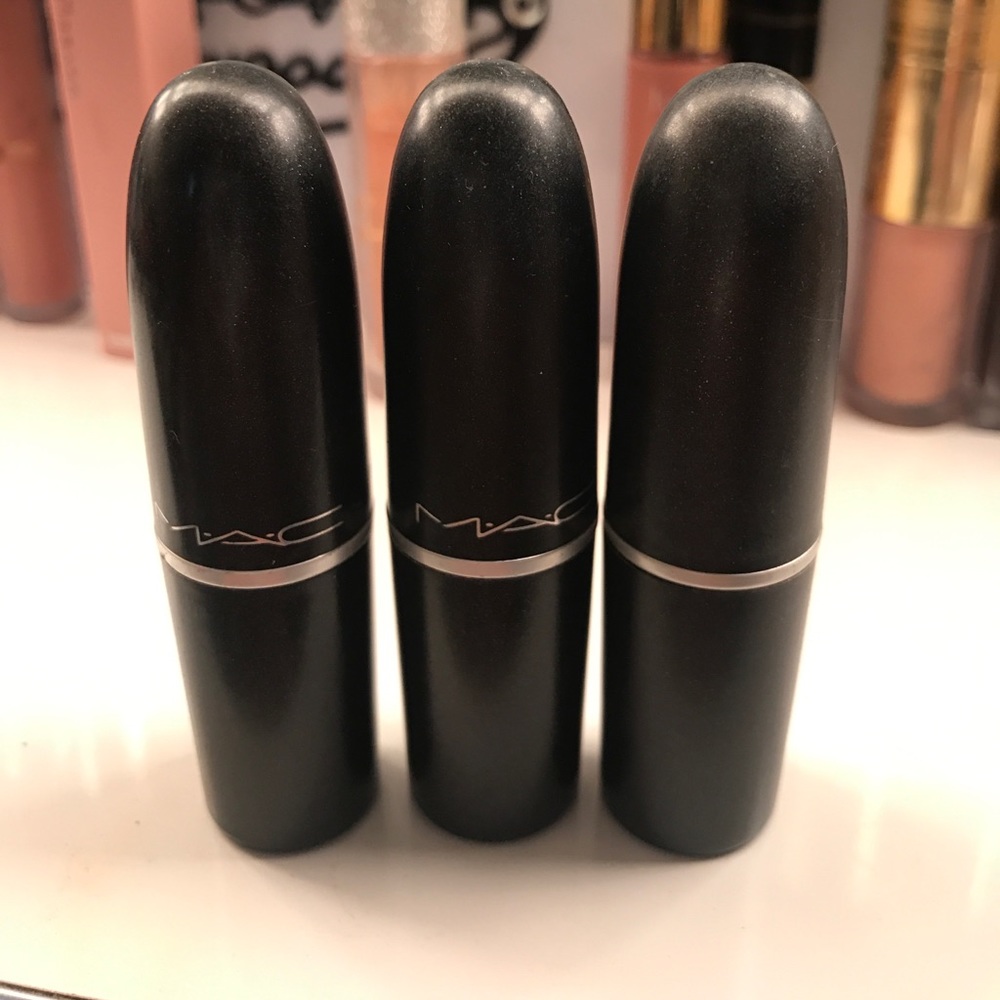 MAC lipstick bundle