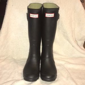Hunter Huntress boots