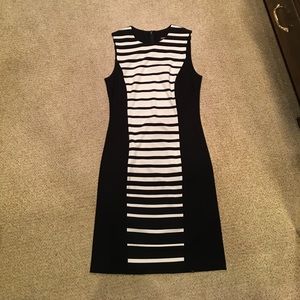 J. Mcgaughlin xs black and white striped dress
