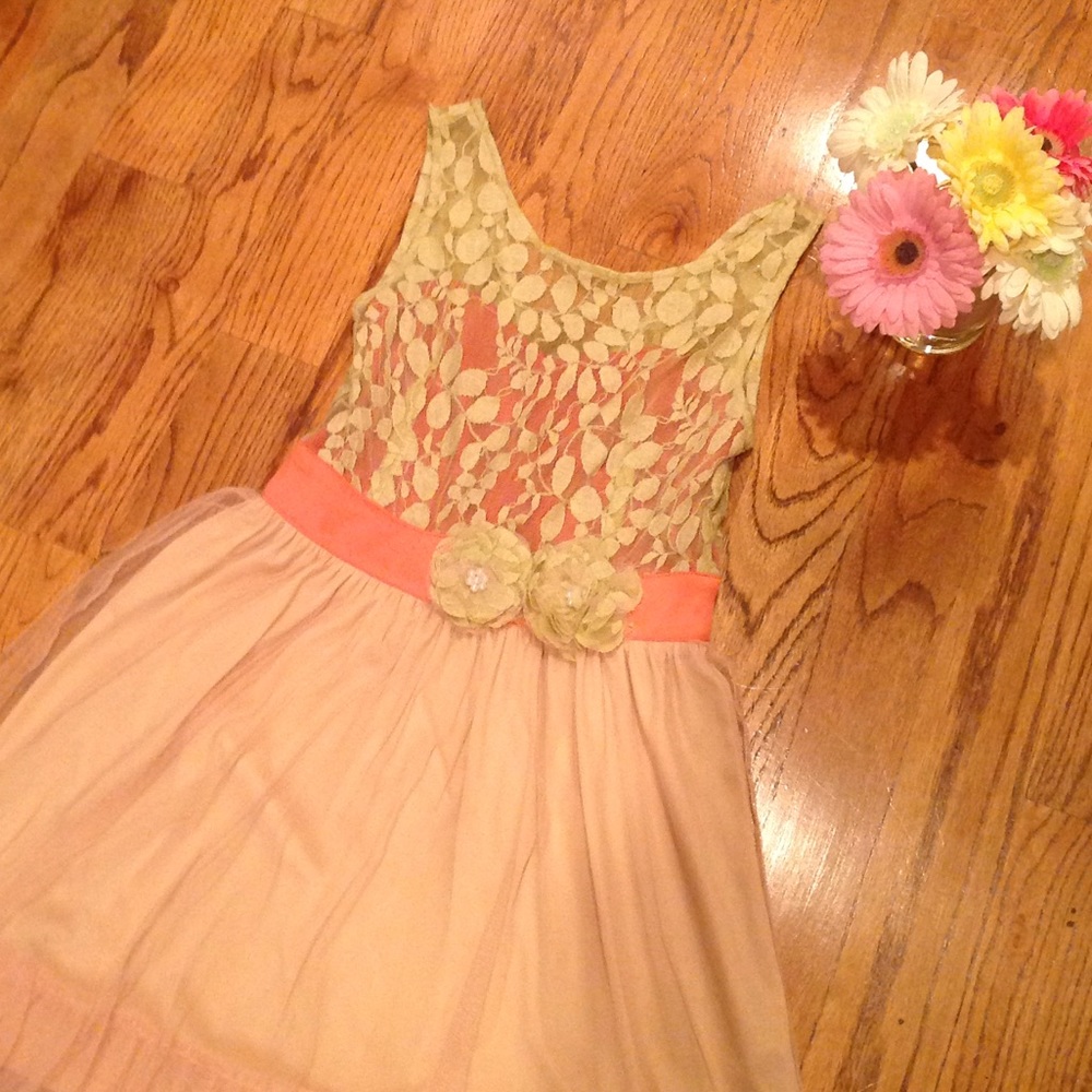 Contemporary dress