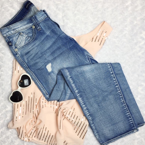 Rock & Republic Indee Slim Boyfriend Crop Jeans - Picture 4 of 8