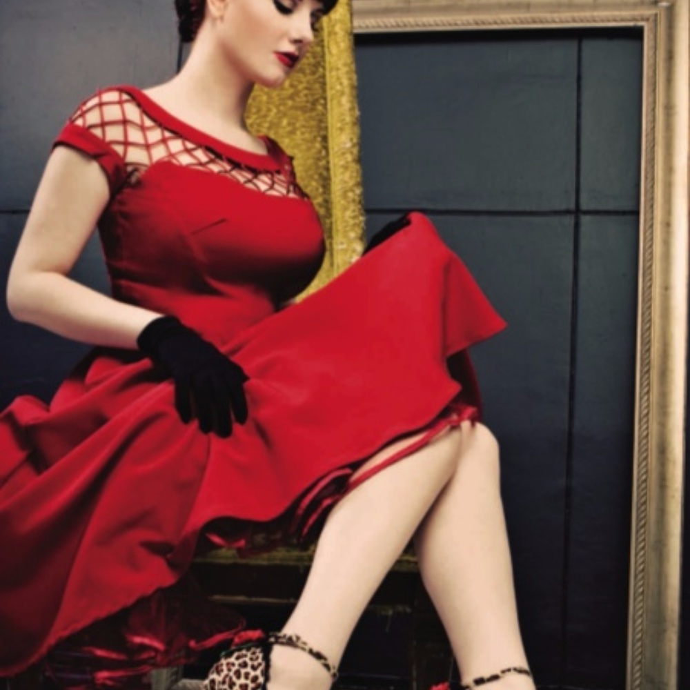 Tatyana circle red dress (plus size)