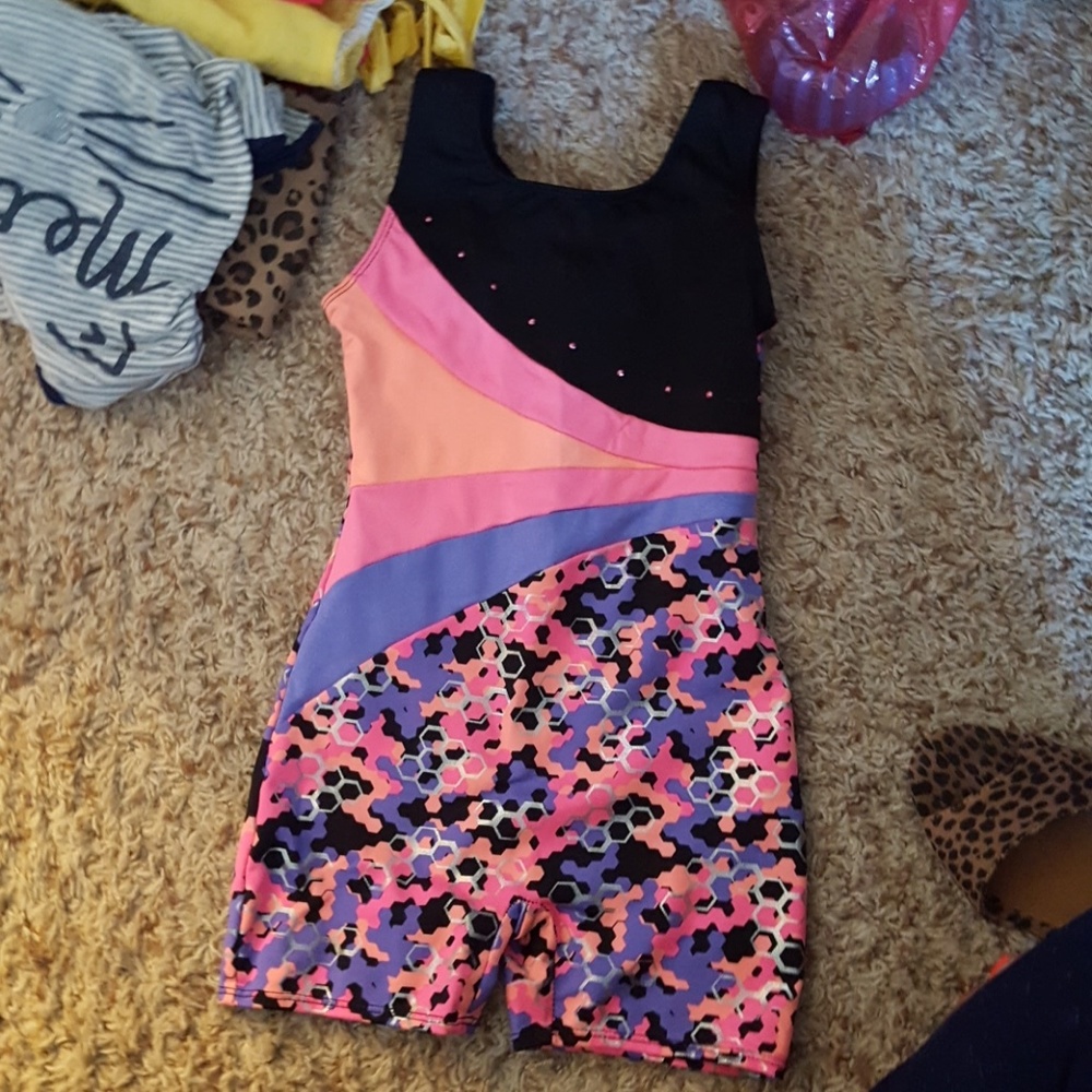 Gymnastic outfit