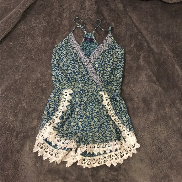 Romper - brand new never worn - Picture 1 of 3