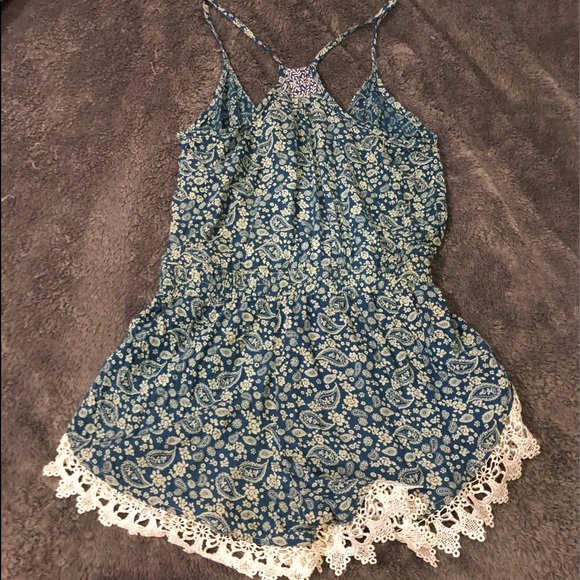 Romper - brand new never worn - Picture 2 of 3