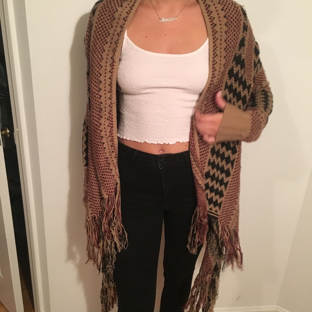 Fringe long sleeved cardigan/sweater