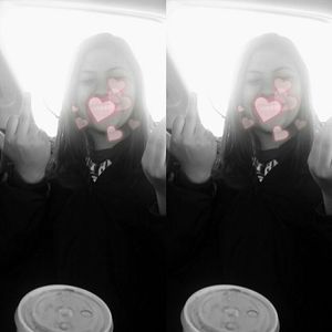 Meet your Posher, Desiree