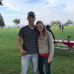 Meet your Posher, Allie