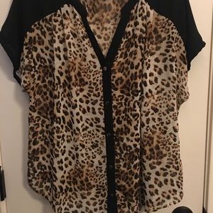 Leopard top