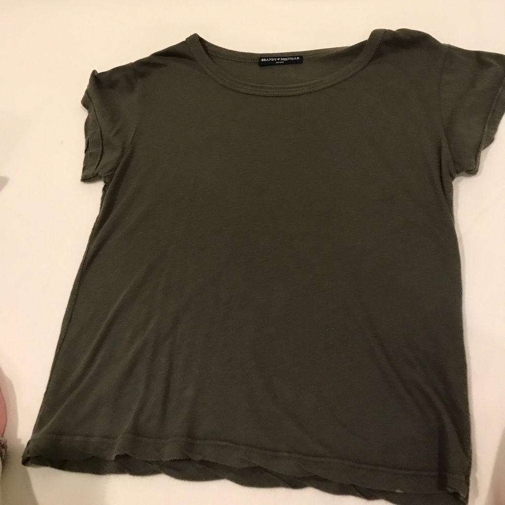 Brandy Melville shirt