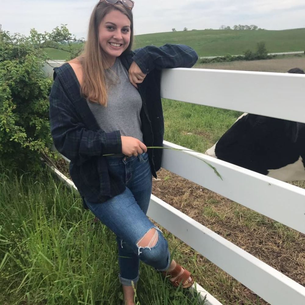 Meet your Posher, Olivia