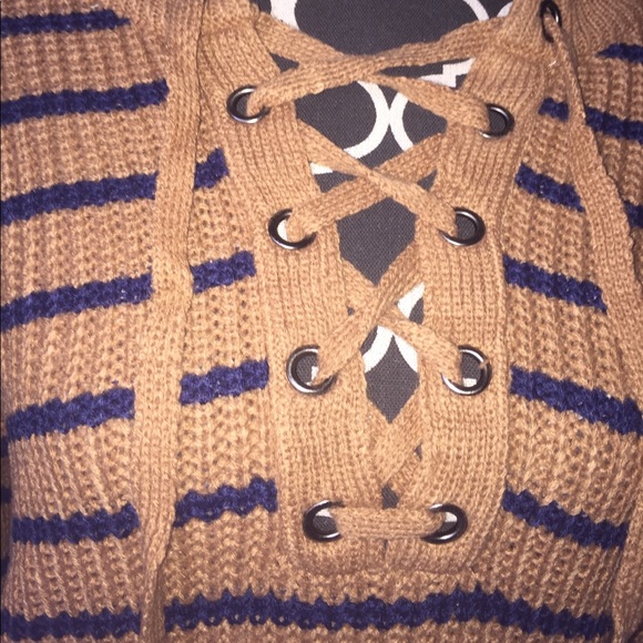 Stripe Dolman Sweater - Picture 5 of 7