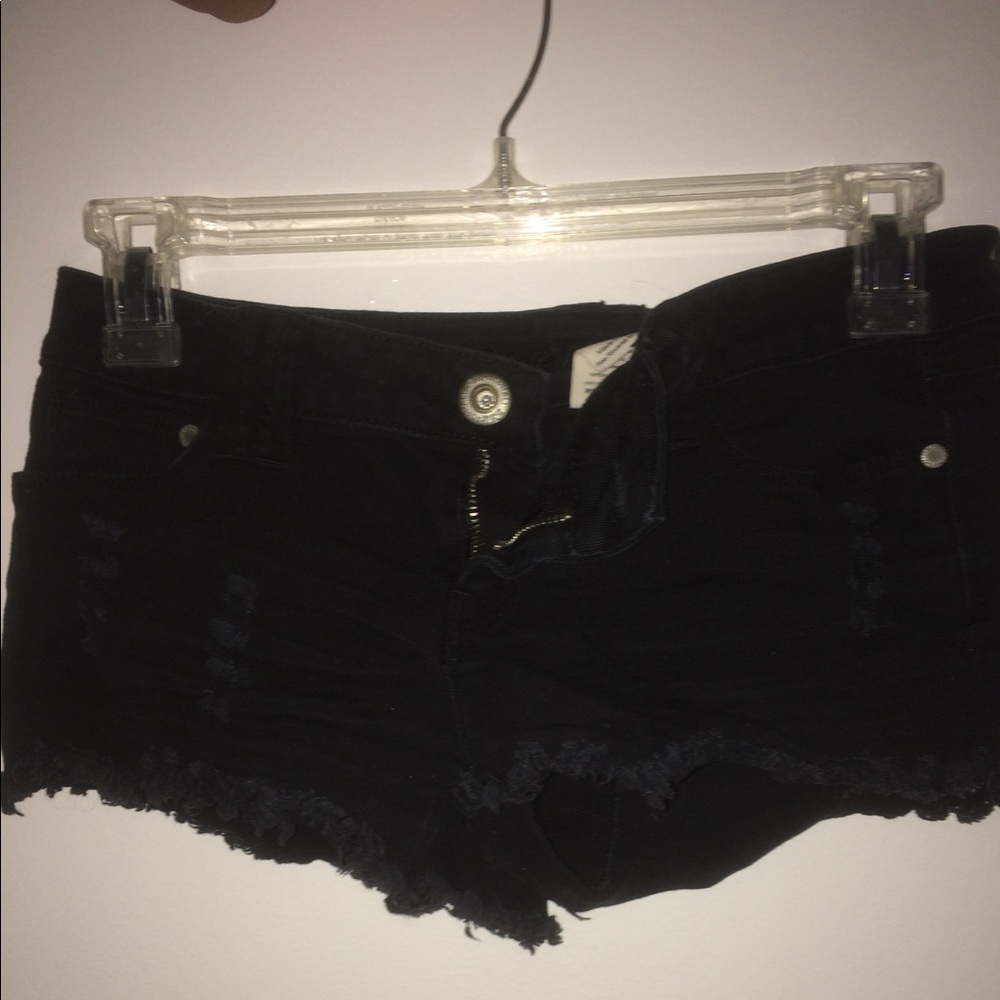 Low rise black shorts