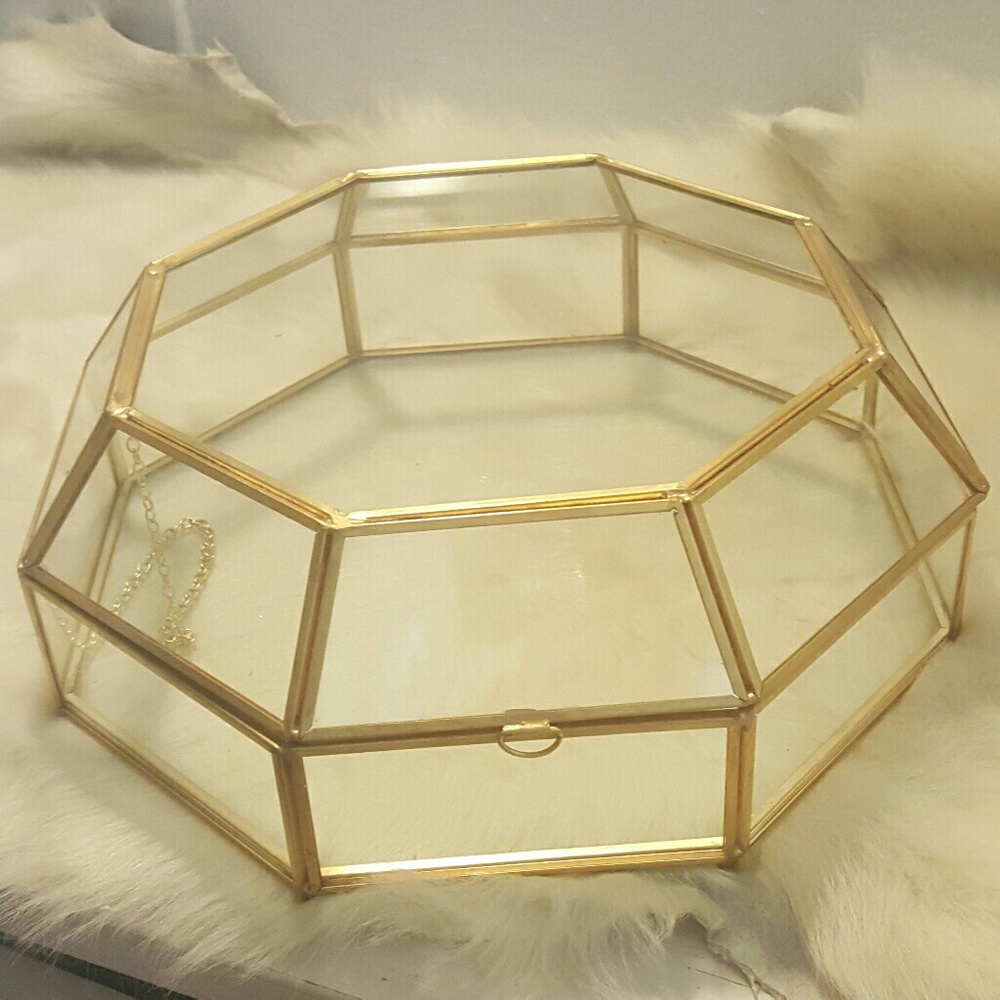 Glass Box