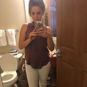 Meet your Posher, Dlynn