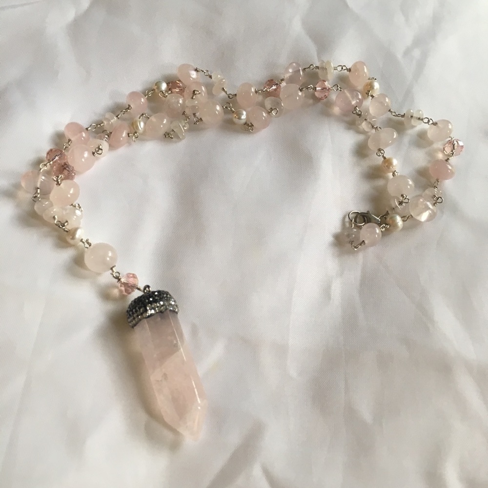 ⏳SOLD🍃🙅🏻Pink rose quartz crystal pearl necklace