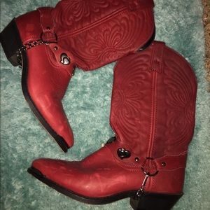 Red hearts cowboy cowgirl boots