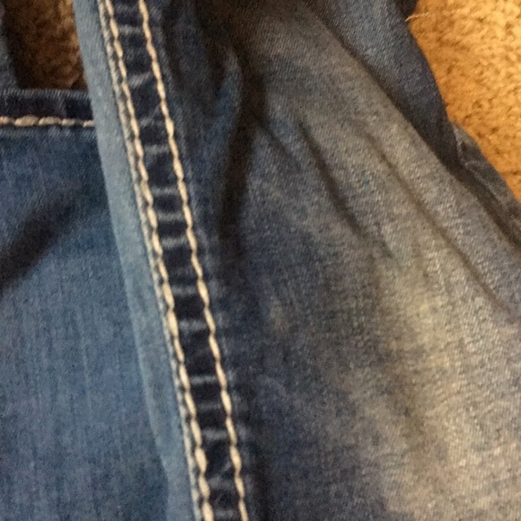 Authentic Rock Revivals - Picture 7 of 7