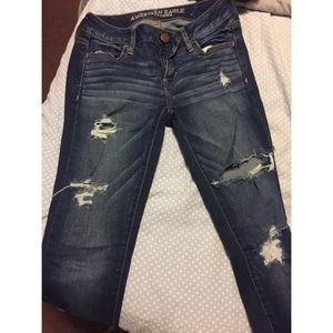 American eagle distressed jeans