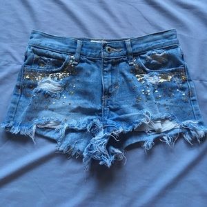distressed denim shorts