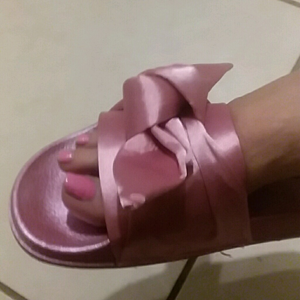 Meet your Posher, Ana