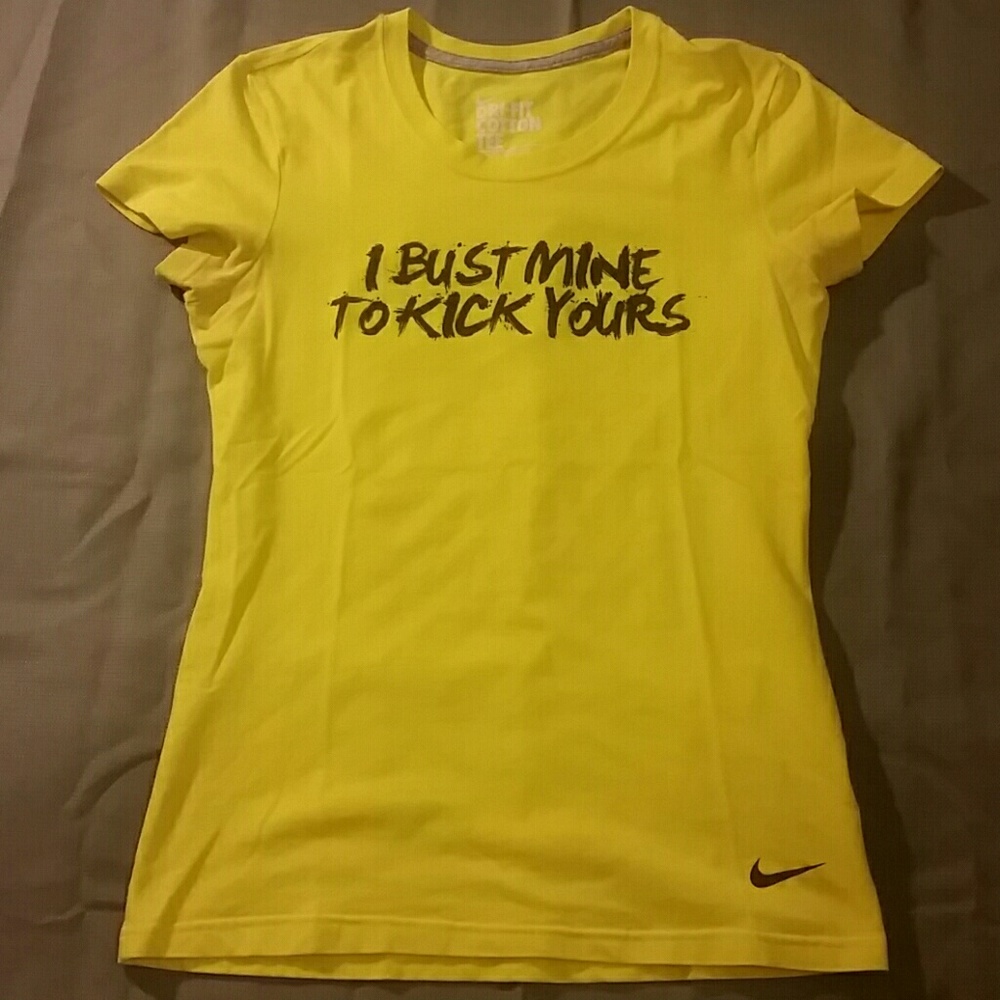 Nike T