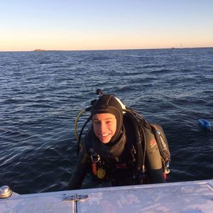 Meet your Posher, Fi