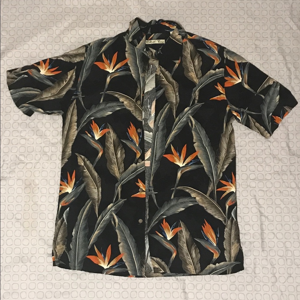Short sleeve button-up