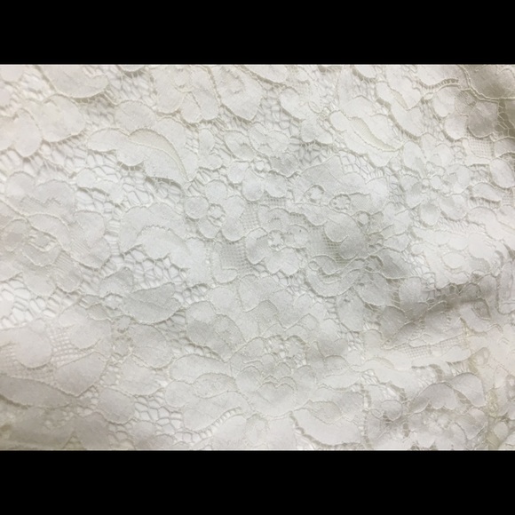 NEW KEEPSAKE WHITE LACE SHORTS XS - Picture 3 of 4