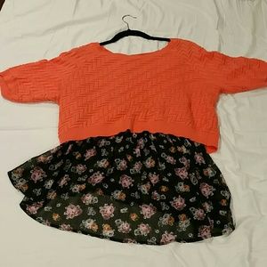 Torrid short sleeve crop sweater/ top