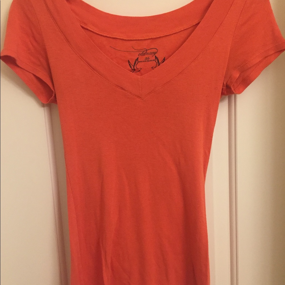 Super soft Old Navy fitted tee