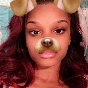 Meet your Posher, Sabrina