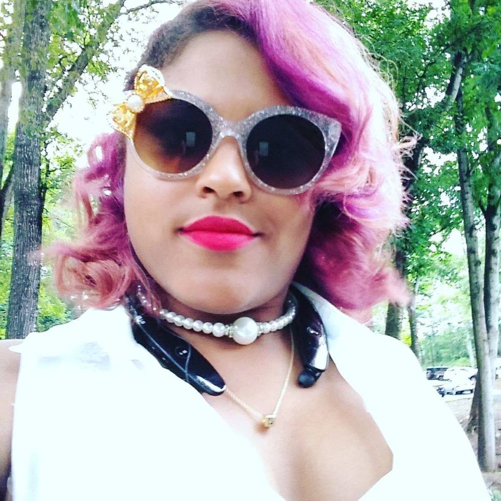 Meet your Posher, Sherrie