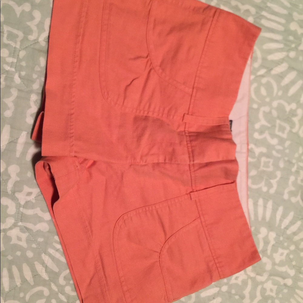 Shorts - Picture 3 of 3