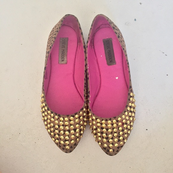 Steve Madden Cheetah Studded Flats - Picture 1 of 2