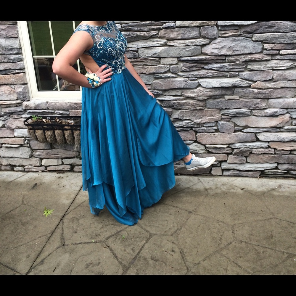 Blue prom dress