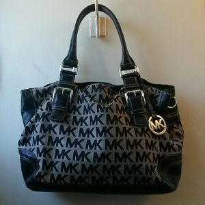 Gently Used Michael Kors Bag