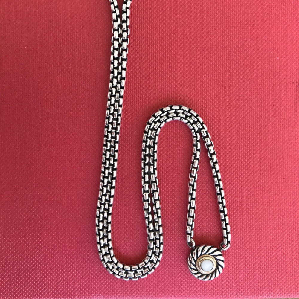 Beautiful David Yurman Pearl Necklace 16''