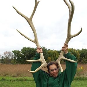 Meet your Posher, Trina