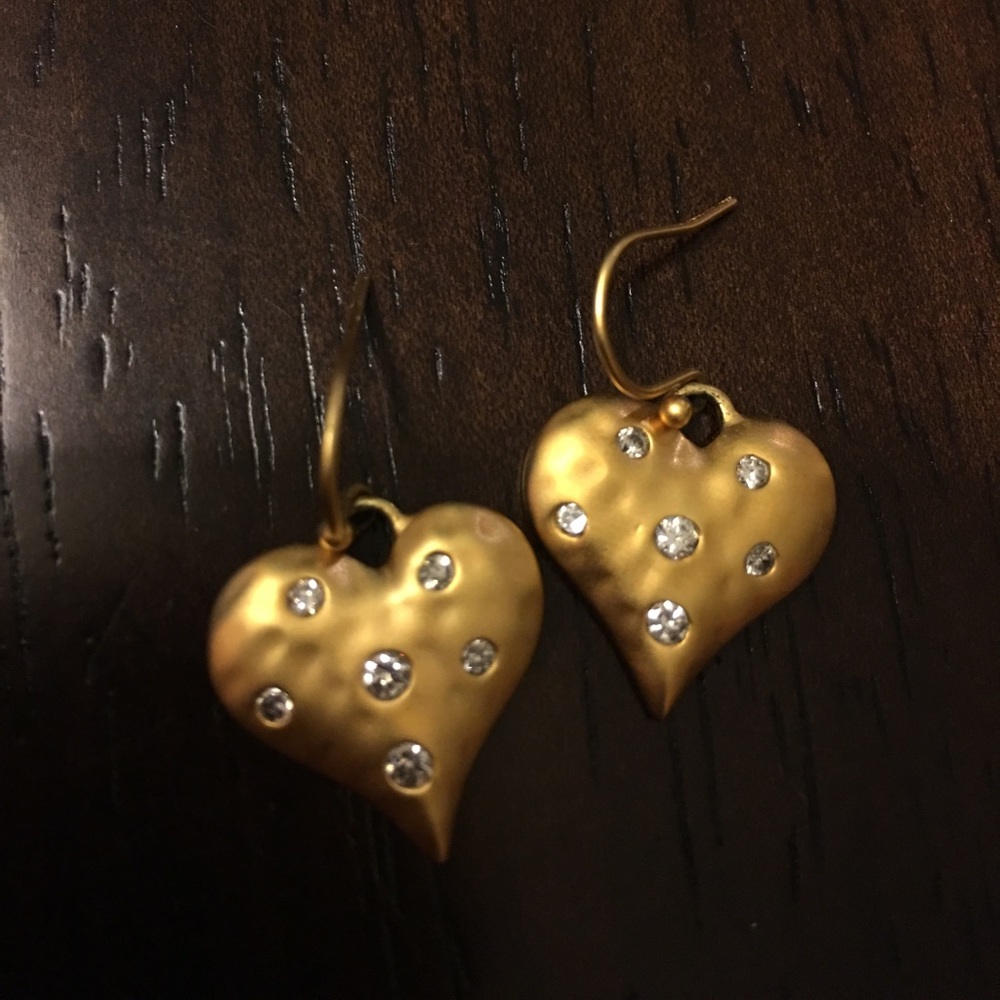 Heart-shaped earrings